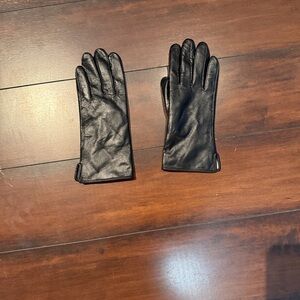 IRO Black and Cream Leather Gloves